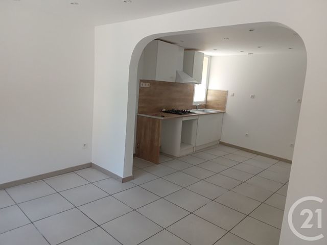 maison à louer - 4 pièces - 61.39 m2 - SAVERDUN - 09 - MIDI-PYRENEES - Century 21 S.D.I.