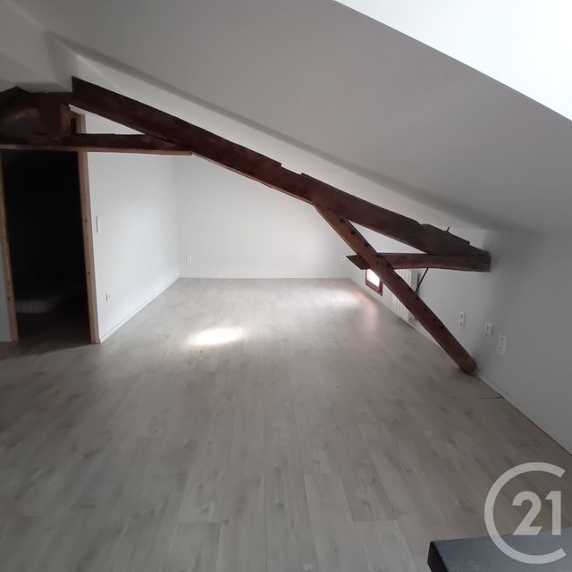 Appartement F2 à louer - 2 pièces - 23.76 m2 - LE FOSSAT - 09 - MIDI-PYRENEES - Century 21 S.D.I.