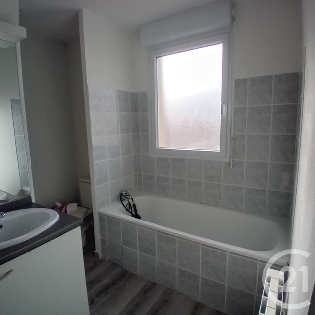 maison à louer - 4 pièces - 81.54 m2 - SAVERDUN - 09 - MIDI-PYRENEES - Century 21 S.D.I.