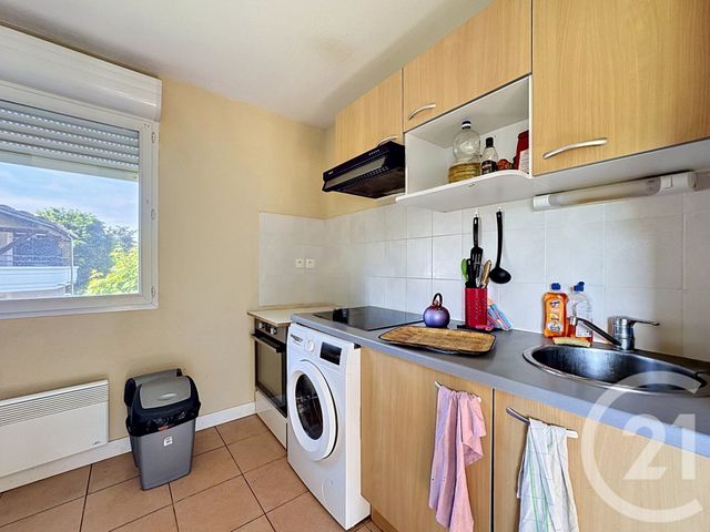 Appartement T3 à vendre - 3 pièces - 56.57 m2 - SAVERDUN - 09 - MIDI-PYRENEES - Century 21 S.D.I.