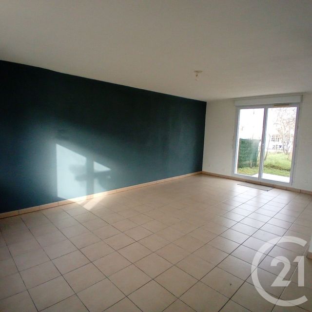 maison à louer - 4 pièces - 81.54 m2 - SAVERDUN - 09 - MIDI-PYRENEES - Century 21 S.D.I.