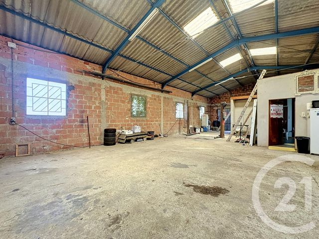 divers à vendre - 187.0 m2 - SAVERDUN - 09 - MIDI-PYRENEES - Century 21 S.D.I.