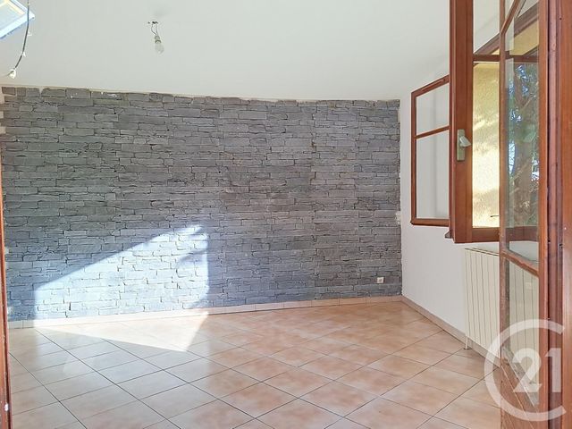 maison à vendre - 4 pièces - 75.2 m2 - SAVERDUN - 09 - MIDI-PYRENEES - Century 21 S.D.I.