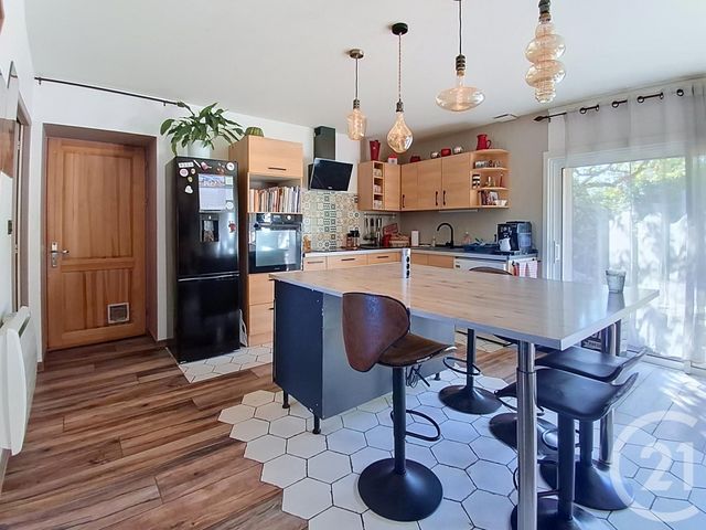 maison à vendre - 7 pièces - 167.22 m2 - VENTENAC - 09 - MIDI-PYRENEES - Century 21 S.D.I.