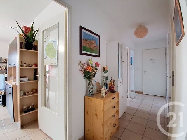 Appartement T3 à vendre - 3 pièces - 61.36 m2 - SAVERDUN - 09 - MIDI-PYRENEES - Century 21 S.D.I.