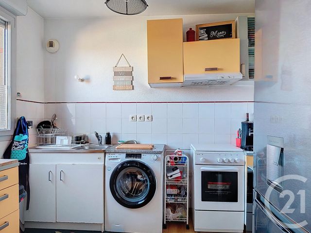 Appartement F3 à vendre - 3 pièces - 72.7 m2 - PAMIERS - 09 - MIDI-PYRENEES - Century 21 S.D.I.