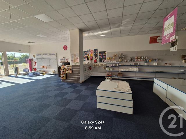 commerce à louer - 550.0 m2 - ST JEAN DU FALGA - 09 - MIDI-PYRENEES - Century 21 S.D.I.