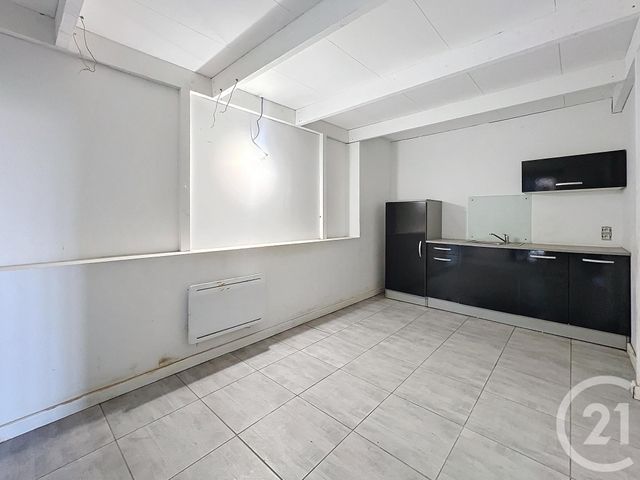 Appartement à louer - 2 pièces - 92.0 m2 - PAMIERS - 09 - MIDI-PYRENEES - Century 21 S.D.I.