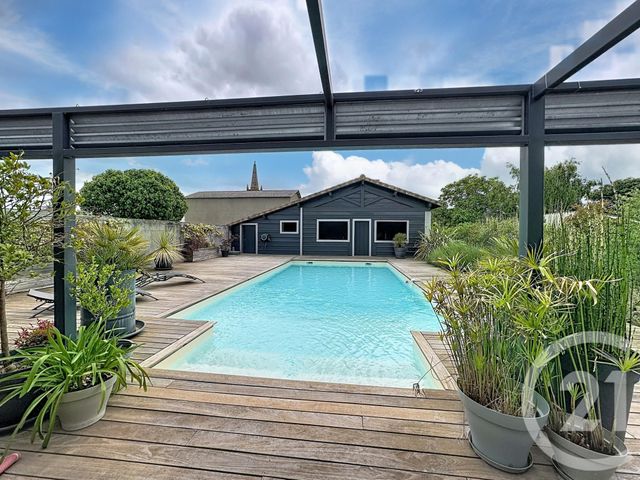 maison à vendre - 5 pièces - 235.4 m2 - VILLENEUVE DU PAREAGE - 09 - MIDI-PYRENEES - Century 21 S.D.I.