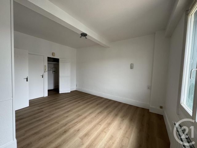 Appartement T1 à louer - 1 pièce - 23.59 m2 - PAMIERS - 09 - MIDI-PYRENEES - Century 21 S.D.I.