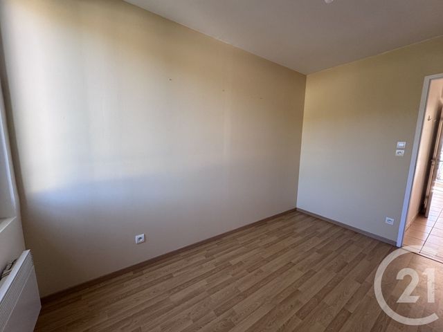 Appartement F3 bis à louer - 4 pièces - 86.0 m2 - PAMIERS - 09 - MIDI-PYRENEES - Century 21 S.D.I.
