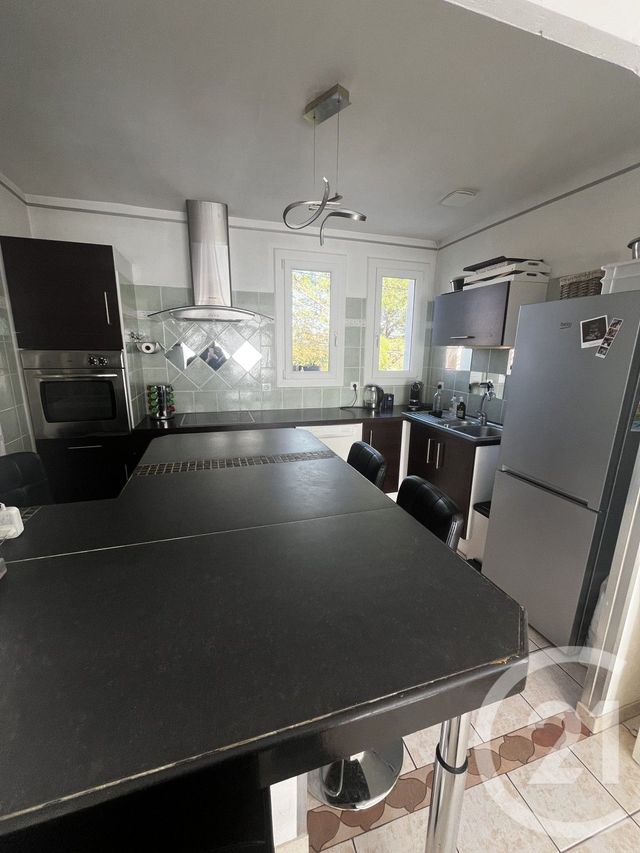 Appartement T3 à louer - 3 pièces - 73.55 m2 - VERNIOLLE - 09 - MIDI-PYRENEES - Century 21 S.D.I.