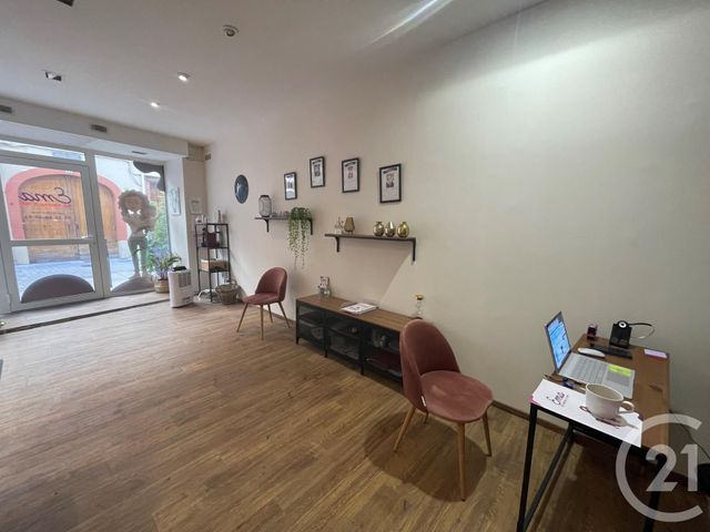 Appartement Local à louer - 3 pièces - 64.0 m2 - PAMIERS - 09 - MIDI-PYRENEES - Century 21 S.D.I.