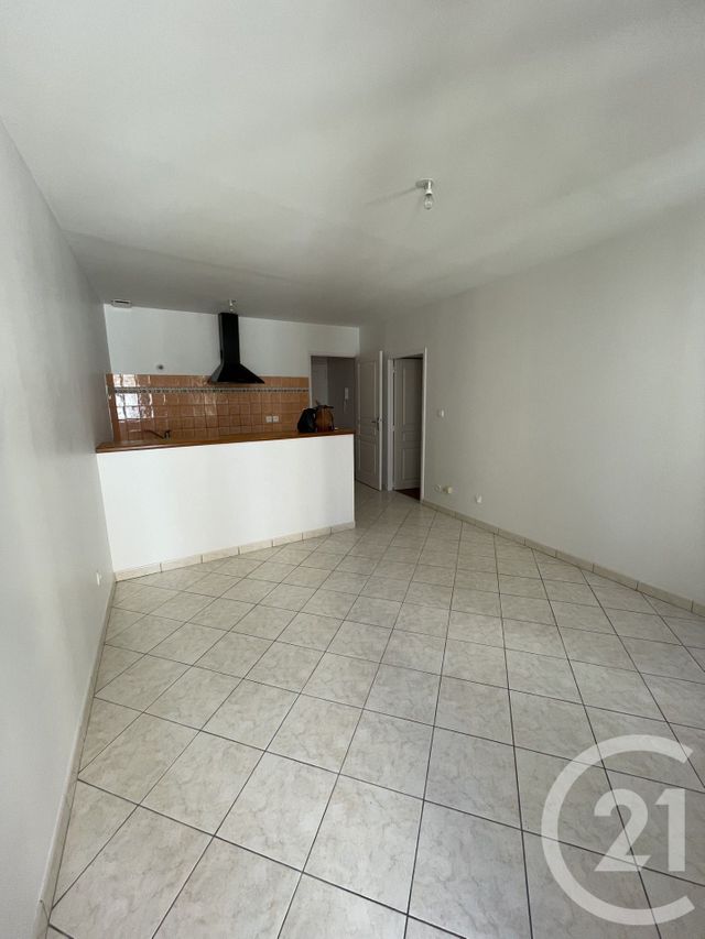 Appartement T3 à louer - 2 pièces - 53.68 m2 - PAMIERS - 09 - MIDI-PYRENEES - Century 21 S.D.I.