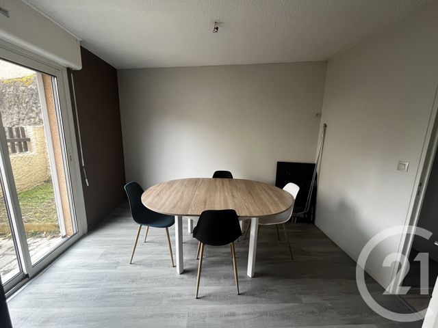 Appartement T2 à louer - 2 pièces - 51.82 m2 - PAMIERS - 09 - MIDI-PYRENEES - Century 21 S.D.I.