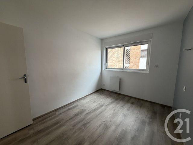 Appartement T3 à louer - 3 pièces - 68.0 m2 - PAMIERS - 09 - MIDI-PYRENEES - Century 21 S.D.I.