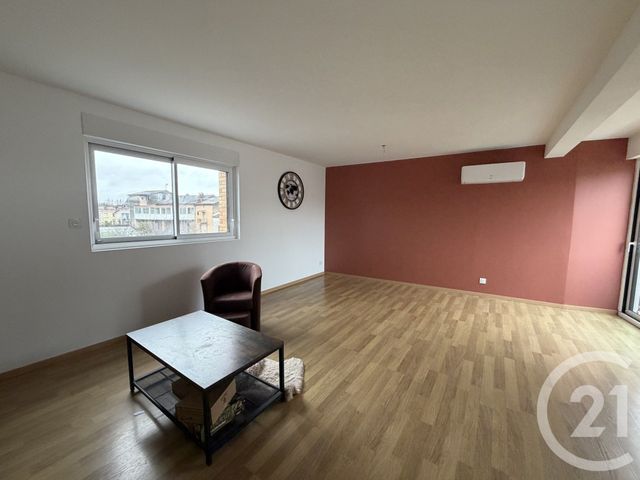 Appartement T3 à louer - 3 pièces - 68.0 m2 - PAMIERS - 09 - MIDI-PYRENEES - Century 21 S.D.I.