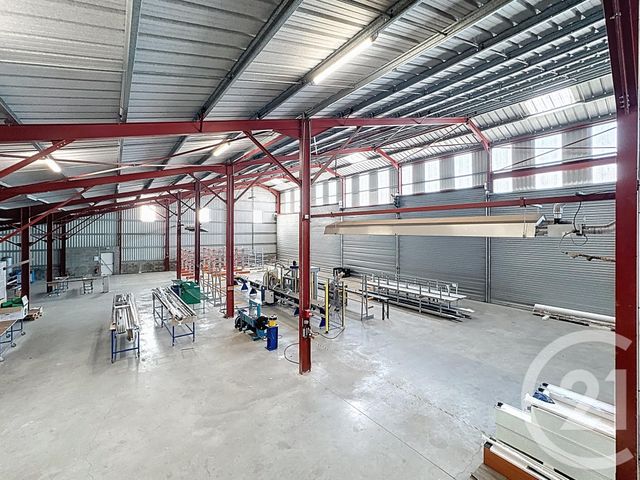 maison à louer - 8 pièces - 203.0 m2 - VARILHES - 09 - MIDI-PYRENEES - Century 21 S.D.I.