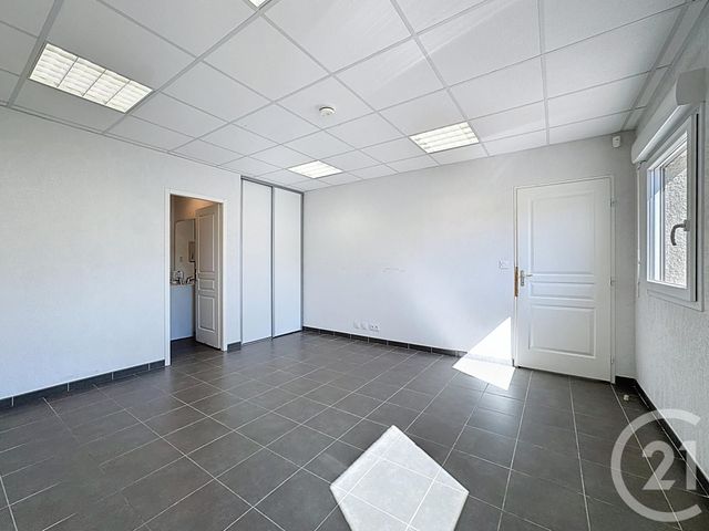 divers à vendre - 1280.0 m2 - VARILHES - 09 - MIDI-PYRENEES - Century 21 S.D.I.
