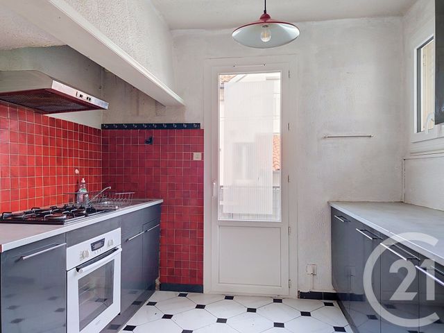 Appartement F3 à vendre - 3 pièces - 64.35 m2 - VARILHES - 09 - MIDI-PYRENEES - Century 21 S.D.I.