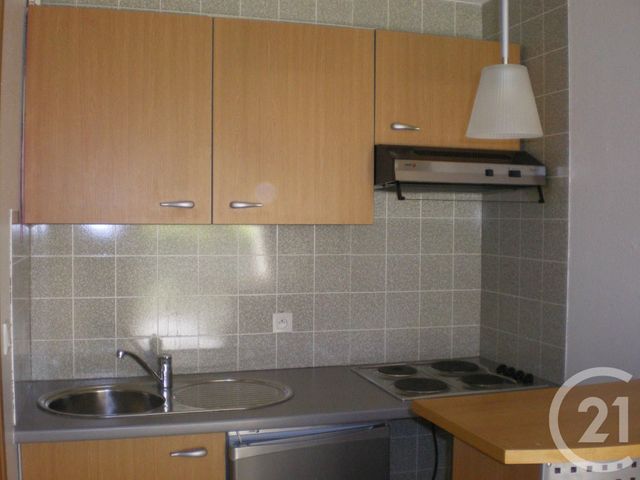Appartement T3 à louer - 3 pièces - 50.0 m2 - FOIX - 09 - MIDI-PYRENEES - Century 21 S.D.I.