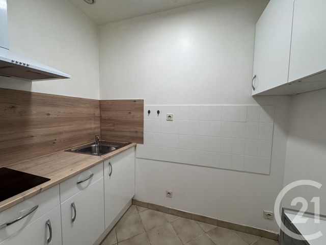 Appartement T1 à louer - 1 pièce - 23.77 m2 - PAMIERS - 09 - MIDI-PYRENEES - Century 21 S.D.I.