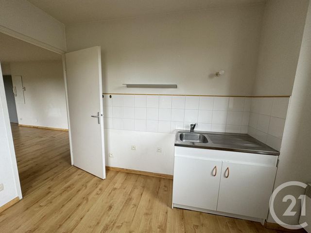 Appartement F2 à louer - 2 pièces - 42.6 m2 - PAMIERS - 09 - MIDI-PYRENEES - Century 21 S.D.I.