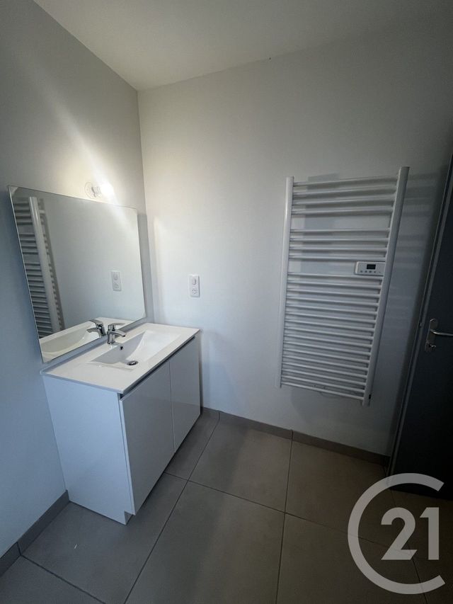 Appartement T3 à louer - 3 pièces - 62.67 m2 - PAMIERS - 09 - MIDI-PYRENEES - Century 21 S.D.I.