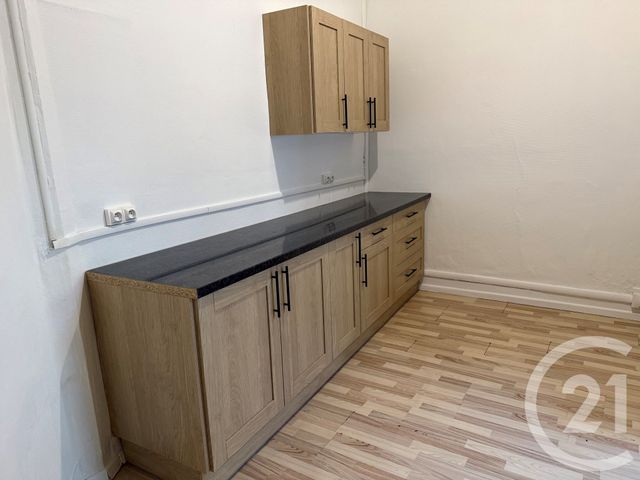 Appartement F4 à vendre - 4 pièces - 102.6 m2 - PAMIERS - 09 - MIDI-PYRENEES - Century 21 S.D.I.