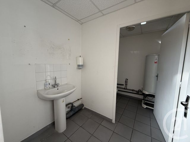 maison à louer - 1 pièce - 350.0 m2 - ST JEAN DU FALGA - 09 - MIDI-PYRENEES - Century 21 S.D.I.