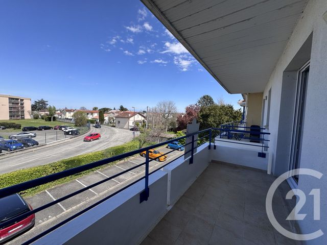 Appartement T3 à louer - 3 pièces - 53.45 m2 - PAMIERS - 09 - MIDI-PYRENEES - Century 21 S.D.I.