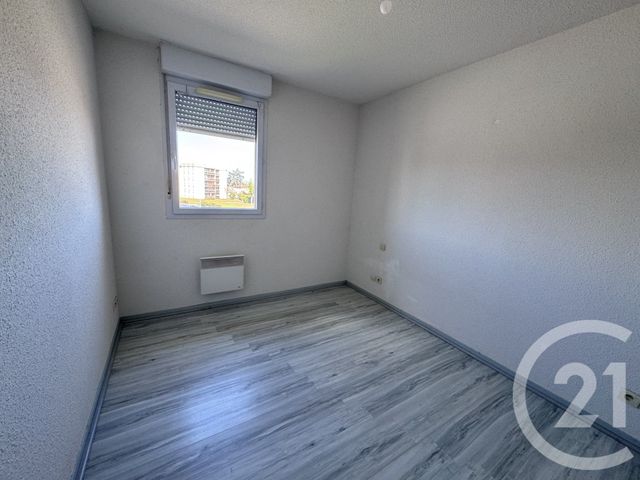 Appartement T3 à louer - 3 pièces - 53.45 m2 - PAMIERS - 09 - MIDI-PYRENEES - Century 21 S.D.I.