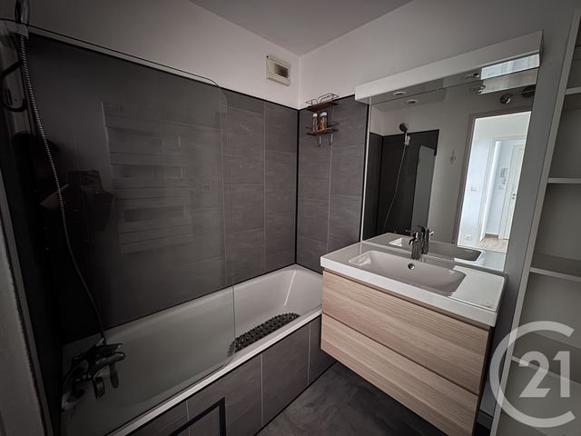 Appartement T3 à louer - 3 pièces - 63.2 m2 - PAMIERS - 09 - MIDI-PYRENEES - Century 21 S.D.I.