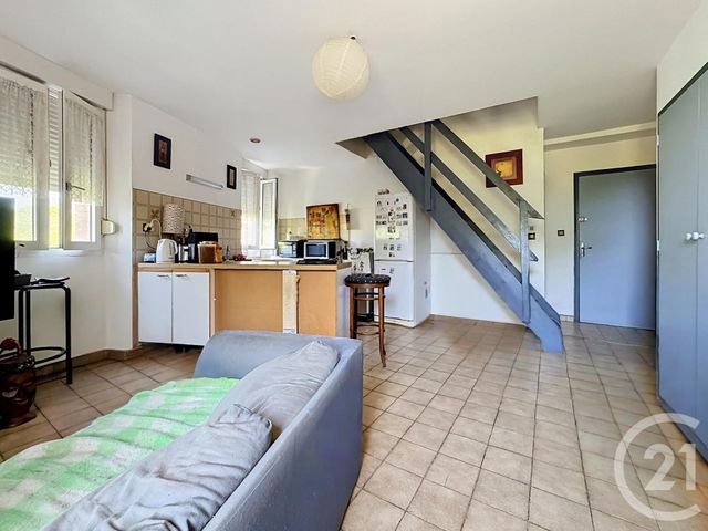 Appartement à vendre - 4 pièces - 64.84 m2 - PAMIERS - 09 - MIDI-PYRENEES - Century 21 S.D.I.