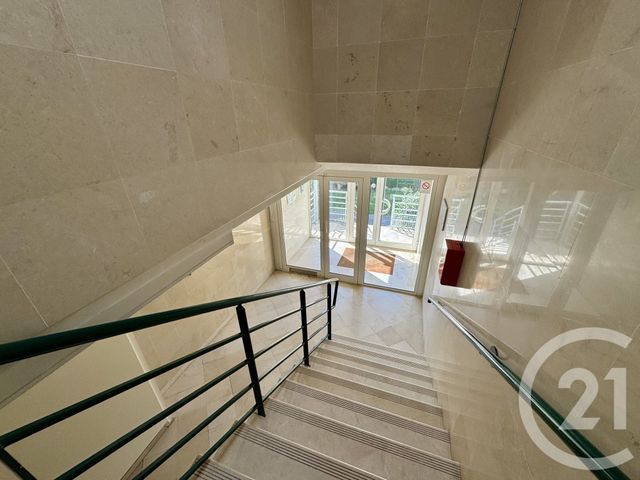 Appartement T2 à vendre - 2 pièces - 42.34 m2 - PAMIERS - 09 - MIDI-PYRENEES - Century 21 S.D.I.