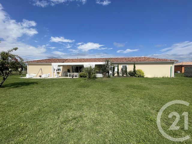 maison à louer - 5 pièces - 154.11 m2 - LES PUJOLS - 09 - MIDI-PYRENEES - Century 21 S.D.I.