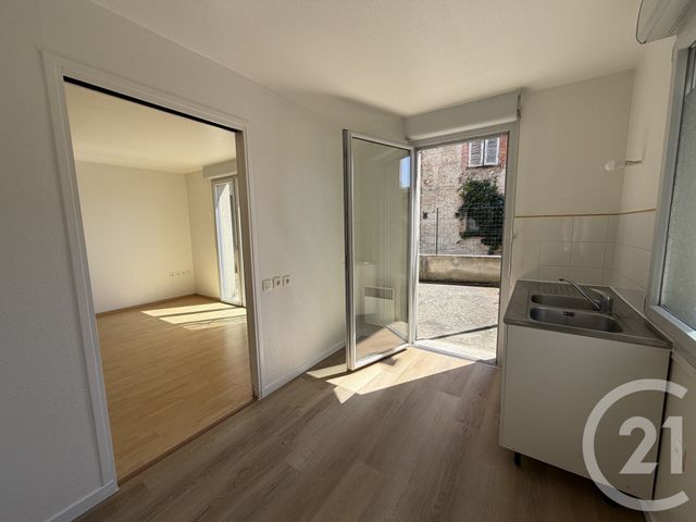 Appartement F3 à louer - 3 pièces - 65.4 m2 - PAMIERS - 09 - MIDI-PYRENEES - Century 21 S.D.I.