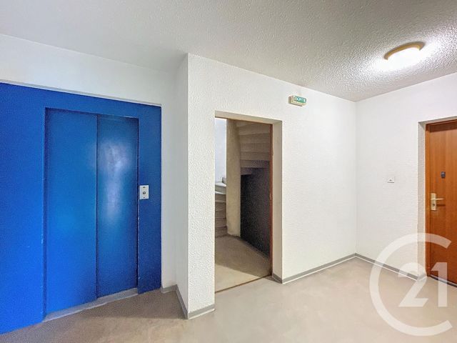 Appartement F4 à vendre - 3 pièces - 87.0 m2 - PAMIERS - 09 - MIDI-PYRENEES - Century 21 S.D.I.