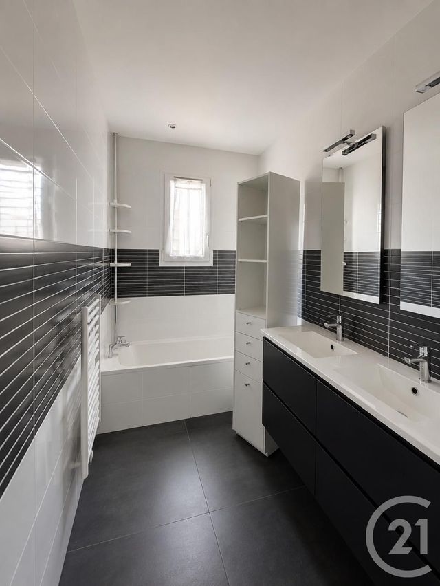 maison à vendre - 6 pièces - 132.0 m2 - LA TOUR DU CRIEU - 09 - MIDI-PYRENEES - Century 21 S.D.I.