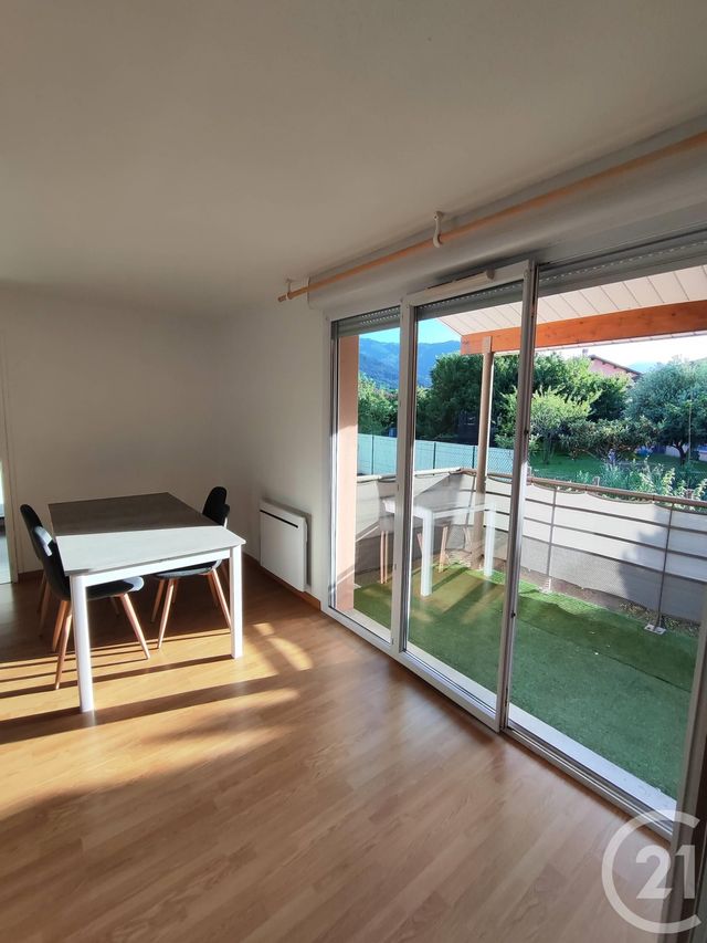 Appartement T3 à louer - 3 pièces - 67.4 m2 - FOIX - 09 - MIDI-PYRENEES - Century 21 S.D.I.
