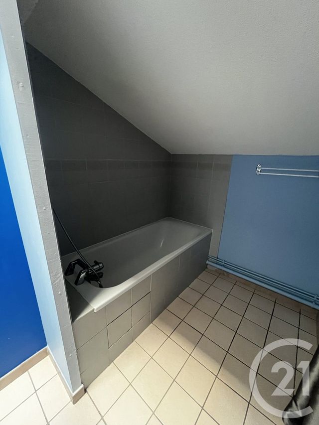 Appartement Duplex à louer - 4 pièces - 76.0 m2 - PAMIERS - 09 - MIDI-PYRENEES - Century 21 S.D.I.