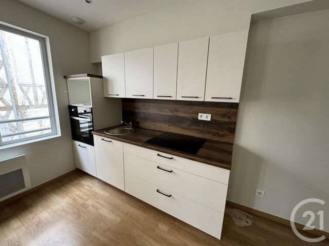 Appartement T3 à louer - 3 pièces - 76.48 m2 - PAMIERS - 09 - MIDI-PYRENEES - Century 21 S.D.I.