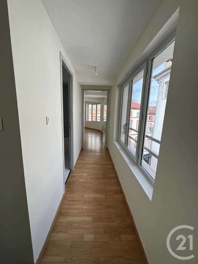 Appartement T3 à louer - 3 pièces - 76.48 m2 - PAMIERS - 09 - MIDI-PYRENEES - Century 21 S.D.I.