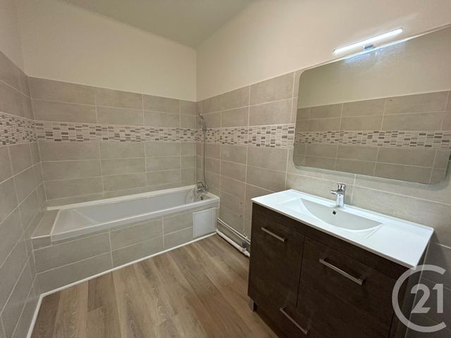 Appartement F2 bis à louer - 2 pièces - 34.0 m2 - PAMIERS - 09 - MIDI-PYRENEES - Century 21 S.D.I.