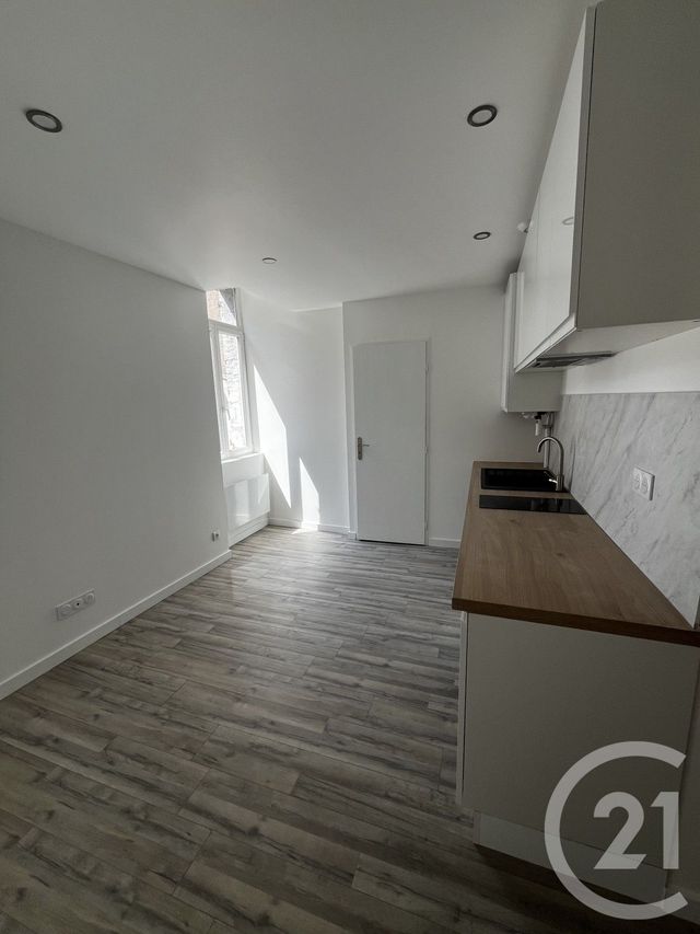 Appartement T2 à louer - 2 pièces - 27.59 m2 - PAMIERS - 09 - MIDI-PYRENEES - Century 21 S.D.I.