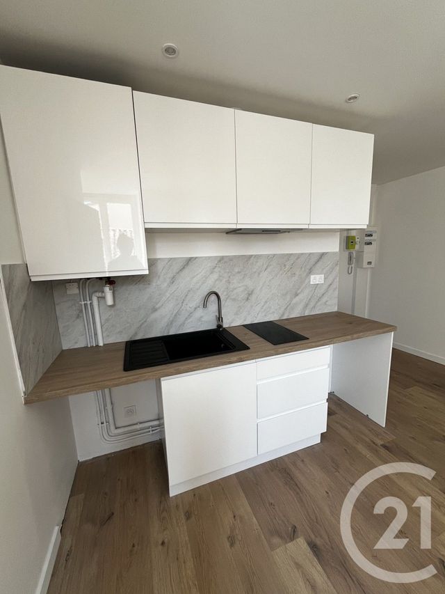 Appartement T2 à louer - 2 pièces - 28.09 m2 - PAMIERS - 09 - MIDI-PYRENEES - Century 21 S.D.I.