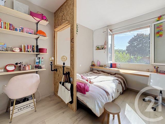 maison à vendre - 6 pièces - 140.0 m2 - VILLENEUVE DU PAREAGE - 09 - MIDI-PYRENEES - Century 21 S.D.I.