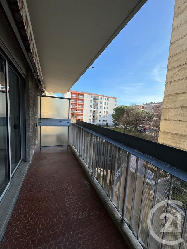 Appartement T3 à louer - 3 pièces - 86.93 m2 - PAMIERS - 09 - MIDI-PYRENEES - Century 21 S.D.I.